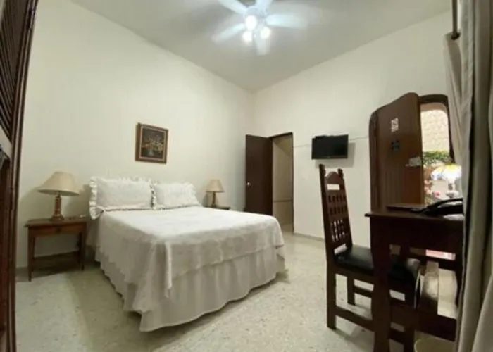Hotel Stein Colonial